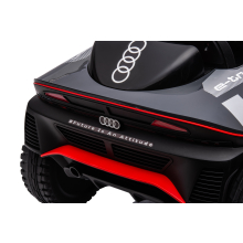                             Dětské elektrické auto Audi RS Q  E-TRON + dálkový ovladač                        