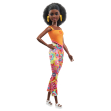                             Barbie modelka - květinové retro                        