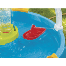                             Little Tikes - Zábavný Vodní stůl s lodičkami                        