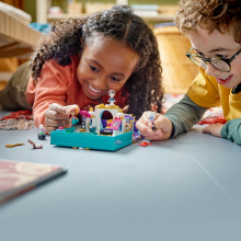                             LEGO® ǀ Disney 43213 Malá mořská víla a její pohádková kniha                        