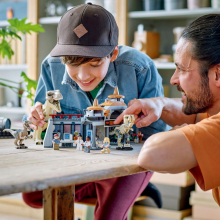                             LEGO® Jurassic World 76961 Návštěvnické centrum: útok T-rexe a raptora                        