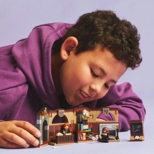                             LEGO® Harry Potter™ 76442 Bradavický hrad: Hodina kouzelných formulí                        
