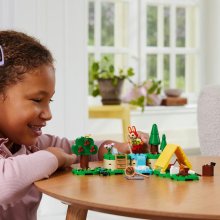                             LEGO® Animal Crossing™ 77047 Bunnie a aktivity v přírodě                        
