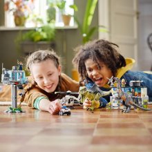                             LEGO® Jurassic World™ 76949 Útok giganotosaura a therizinosaura                        