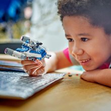                             LEGO® Star Wars™ 75391 Mikrostíhačka Y-wing™ kapitána Rexe                        