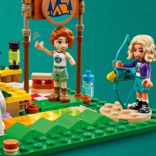                             LEGO® Friends 42622 Lukostřelnice na dobrodružném táboře                        