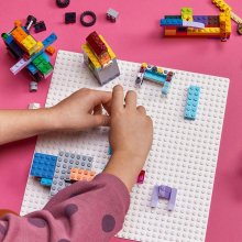                             LEGO® Classic 11026 Bílá podložka na stavění                        