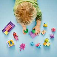                             LEGO® DUPLO® ǀ Disney 10420 Ariel a Šupinka – stánek s kávou                        
