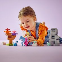                             LEGO® DUPLO® ǀ Disney 10418 Elsa a Bruni v začarovaném lese                        