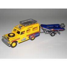                             Monti System 63 - Adriatic Adriatic Terénní auto s člunem 1:35                        