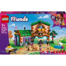                            LEGO® Friends 42654 Ranč s poníky a stáj                        