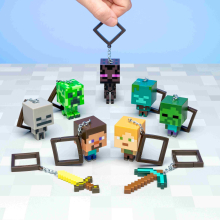                             EPEE merch - Přívěšek figurka Minecraft                        