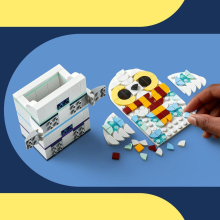                             LEGO® DOTS 41809 Stojánek na tužky – Hedvika                        
