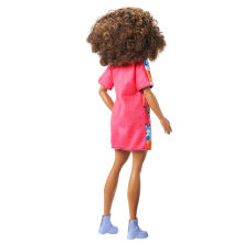                             Barbie modelka - tričkové oversized šaty                        