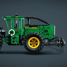                             LEGO® Technic 42157 Lesní traktor John Deere 948L-II                        