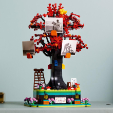                             LEGO® Ideas 21346 Rodinný strom                        