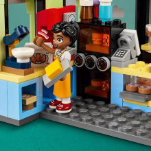                             LEGO® Friends 42618 Kavárna v městečku Heartlake                        