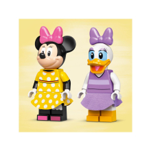                             LEGO® ǀ Disney Mickey and Friends 10773 Myška Minnie a zmrzlinárna                        