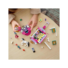                             LEGO® Friends 41688 Kouzelný karavan                        