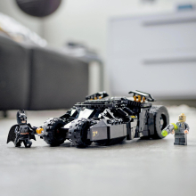                             LEGO® DC Batman™ 76239 Batmobil Tumbler: souboj se Scarecrowem                        
