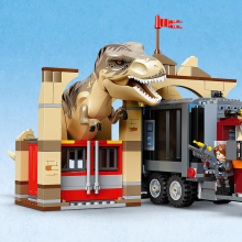                             LEGO® Jurassic World™ 76948 Útěk T-rexe a atrociraptora                        