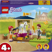                             LEGO® Friends 41696 Čištění poníka ve stáji                        