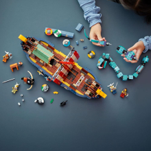                             LEGO® Creator 3 v 1 31132 Vikingská loď a mořský had                        
