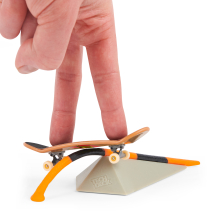                             Spin Master Tech Deck Fingerboard dvojbalení s překážkou                        