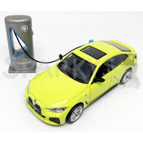 Kovový model - 1:34 BMW I4 M50                    