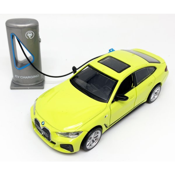 Kovový model - 1:34 BMW I4 M50